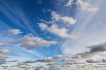 Full frame of the low angle view of clouds