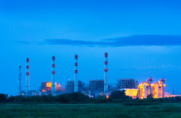 Fototapeta na wymiar Coal power plant in the evening