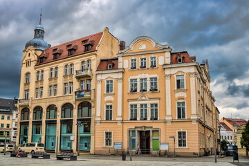 Fototapeta na wymiar görlitz, deutschland - historische altbauten am marienplatz