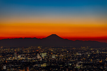 マジックアワーの富士山