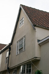 Obraz premium Top of old style British house in York England