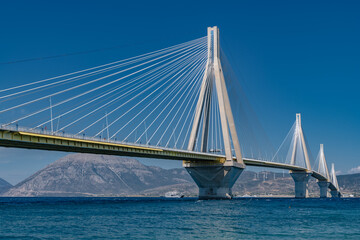 Fototapeta premium Elegant cable-stayed bridge in the Gulf of Corinth