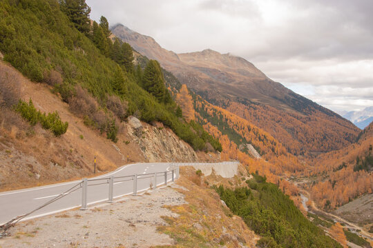 Autumn view of the Fluela Pass near Davos.