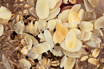 baked porridge with raspberry, almonds