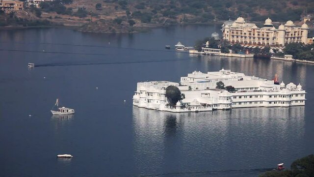 Lake Pichola to Udaipur