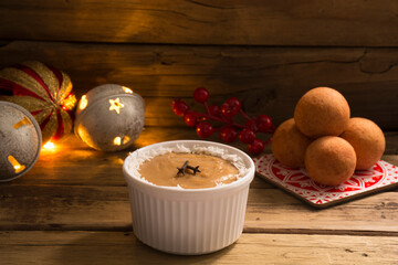 Natilla y buñuelos, traditional Colombian Christmas food. 