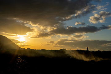 Obraz premium sunset in the mountains