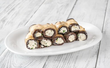 Stuffed eggplant rolls
