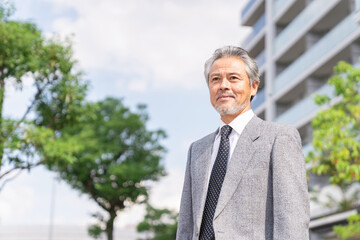 シニア男性　ビジネス