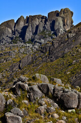 The huge granite boulders forming the top of the Pico das Prateleiras mountain (2.539m), high sector of Itatiaia National Park, Rio de Janeiro state, Brazil