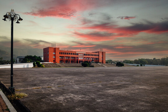 NAKHON NAYOK - FEBRUARY 27 : King Chulalongkorn Statue Scenic Sky Landscape In Chulachomklao Royal Military Academy On February 27, 2021 In Nakhon Nayok Province, Thailand.