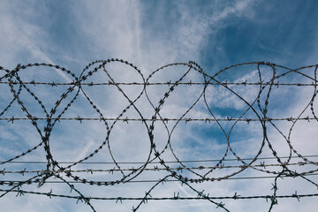 border fence barbwire