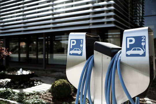 Energy Station Car