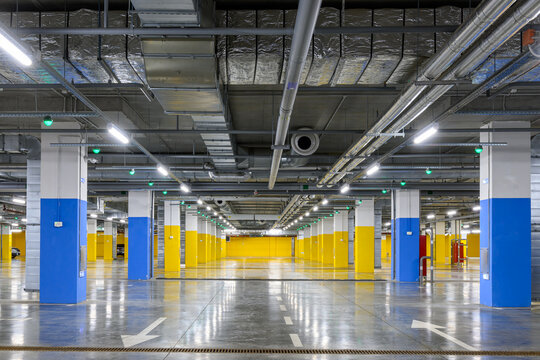 Underground parking with navigation system sensors