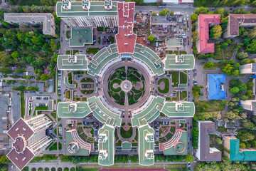 Geometric design of residential buildings