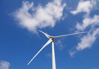 Aerogenerador desde abajo