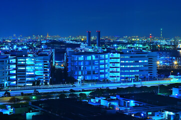 川崎マリエンから見る京浜工業地帯と首都高速道路と東京の夜景
