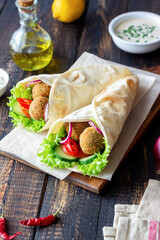 Falafel with vegetables in pita. Healthy eating. Vegetarian food.