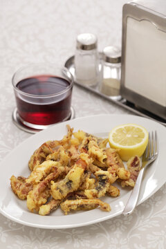 Cantabrian fried squid, rabas de calamar