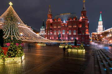 Obraz premium Christmas and New Year in Moscow. New Year's tree on Red Square.