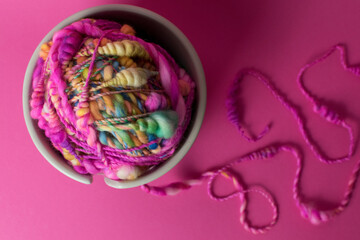 textured pink hand spun art yarn knitting wool 