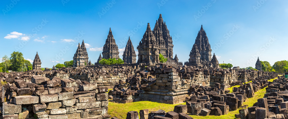 Wall mural Prambanan temple in Yogyakarta