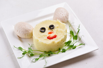 mashed potato with cutlets for kids