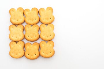 rabbit cookies with cream