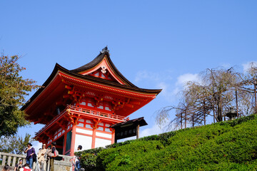 Fototapeta na wymiar Kiyomizu dera in JAPAN