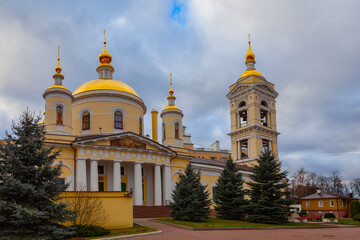 Fototapeta na wymiar Cathedral of the Life-Giving Trinity in the city of Podolsk, Moscow region, Russia