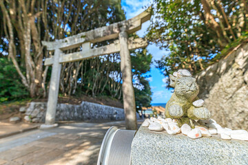 秋の白兎神社　参道　鳥取県鳥取市　Hakuto Shrine in Autumn. Approach.  Tottori-ken...