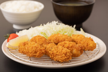 牡蠣フライ定食