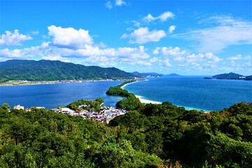 天橋立。日本三景の一つの観光名所。宮津、京都、日本。10月中旬。