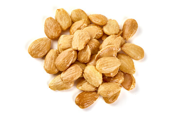 Obraz premium Salted almond nuts, isolated on white background.