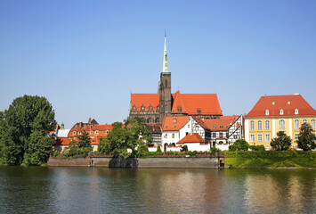 Fototapeta na wymiar View of Ostrow Tumski in Wroclaw. Poland