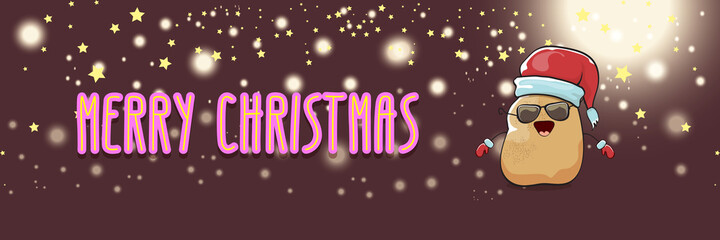 Fototapeta premium vector funky cartoon smiling santa claus potato with red santa hat and calligraphic christmas text on horizontal night background with blur and lights. vegetable funky christmas food character