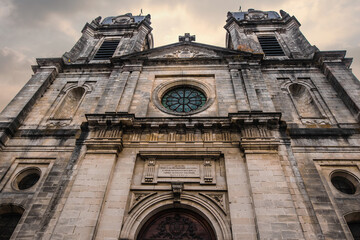 exterior view of the Cathedral of the city of Dax