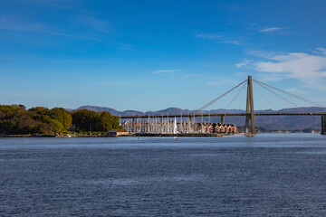 bridge over to hundvår