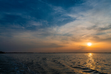Obraz premium Sunset in the Venice Lagoon. magic