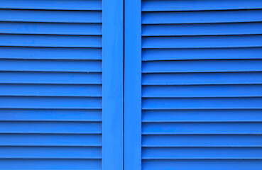 ventana con contraventana azul americana sur mediterr&aacute;neo almer&iacute;a 4M0A4341-as21