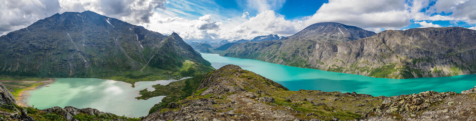 Fototapeta na wymiar Valley Leirungsdalen from mountain Knutshoe in Norway