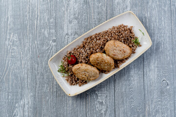 bowl with cutlets