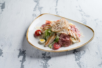 salad with grilled chicken