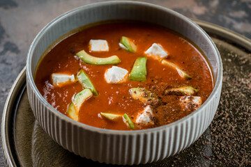 tomato soup with bread
