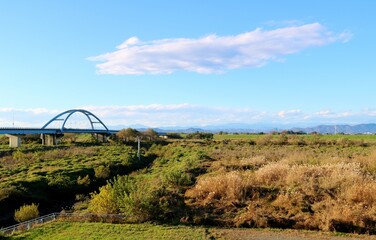 Fototapeta na wymiar 秋　河川　風景