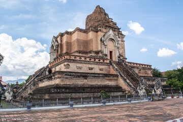 Within Wat Chedi Luang is a temple of the big stupa or temple of the royal stupa that is a Buddhist temple in the historic center in Chiang Mai province of Thailand.