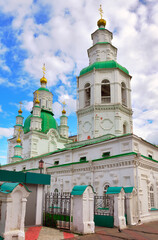Fototapeta na wymiar Pokrovsky Cathedral in Krasnoyarsk