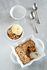 Apple crumble