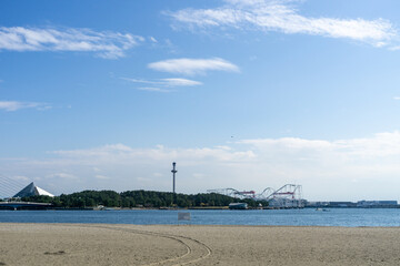 神奈川県横浜市金沢区の海の公園