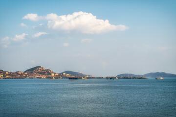 Fototapeta premium Qingdao city coastline scenery street view